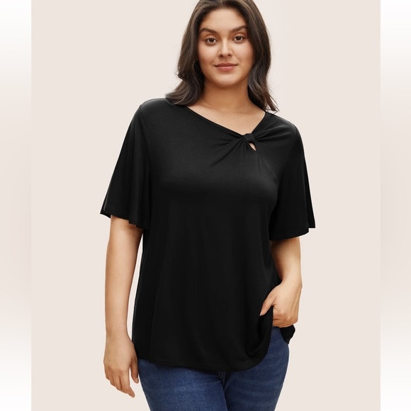 BloomChic Plus Size Supersoft Essentials Twist Front Asymmetrical Neck T-shirt - Picture 1 of 5